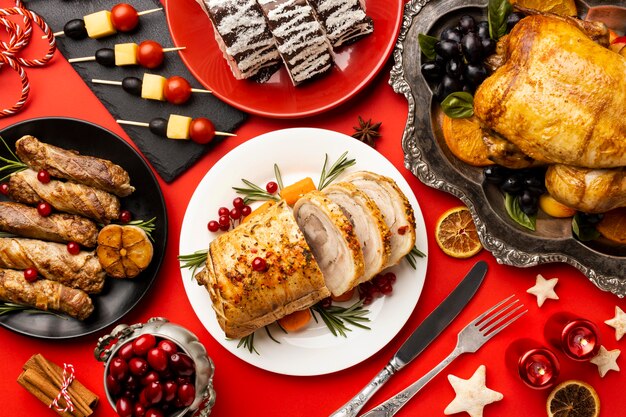 無料のおいしいクリスマス料理の構図の写真