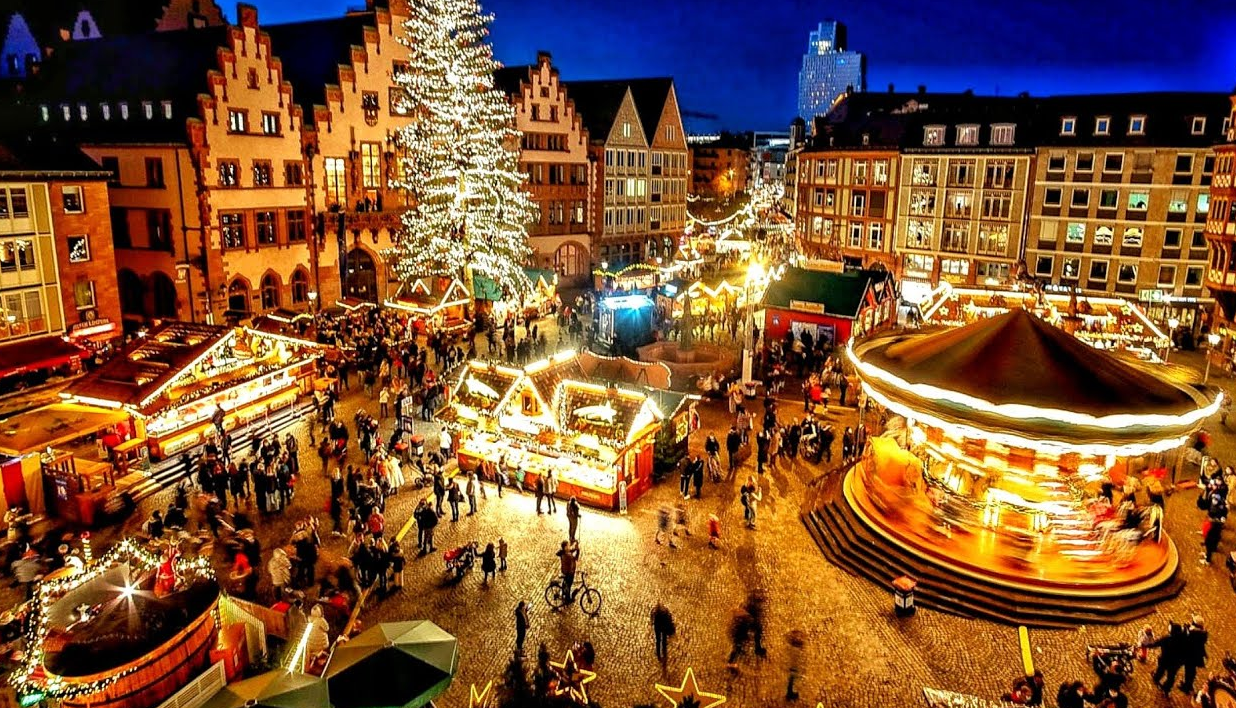Strasbourg - The most famous and Impressive Christmas Market of the World