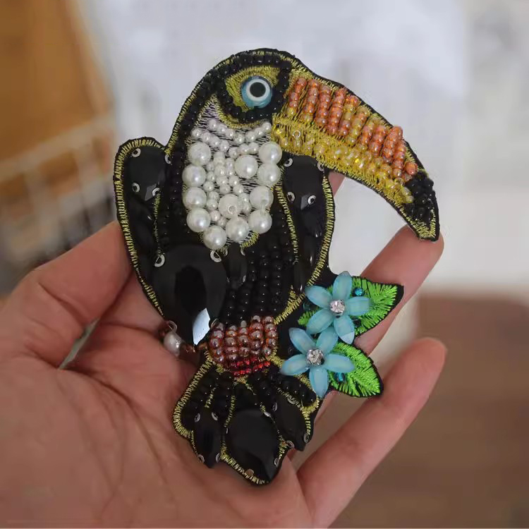 3D Beaded Bird Brooch Accessories BA0112