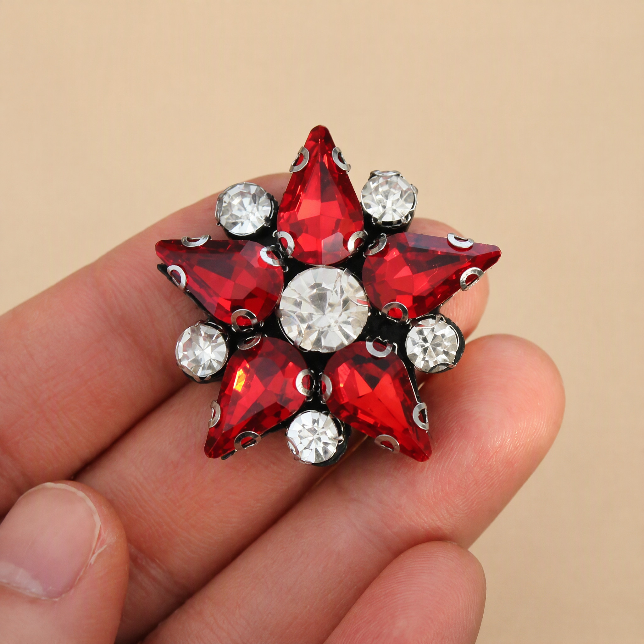 1 Piece Beaded Rhinestone Star Applique for Clothing & Bag Embellishment BA0071