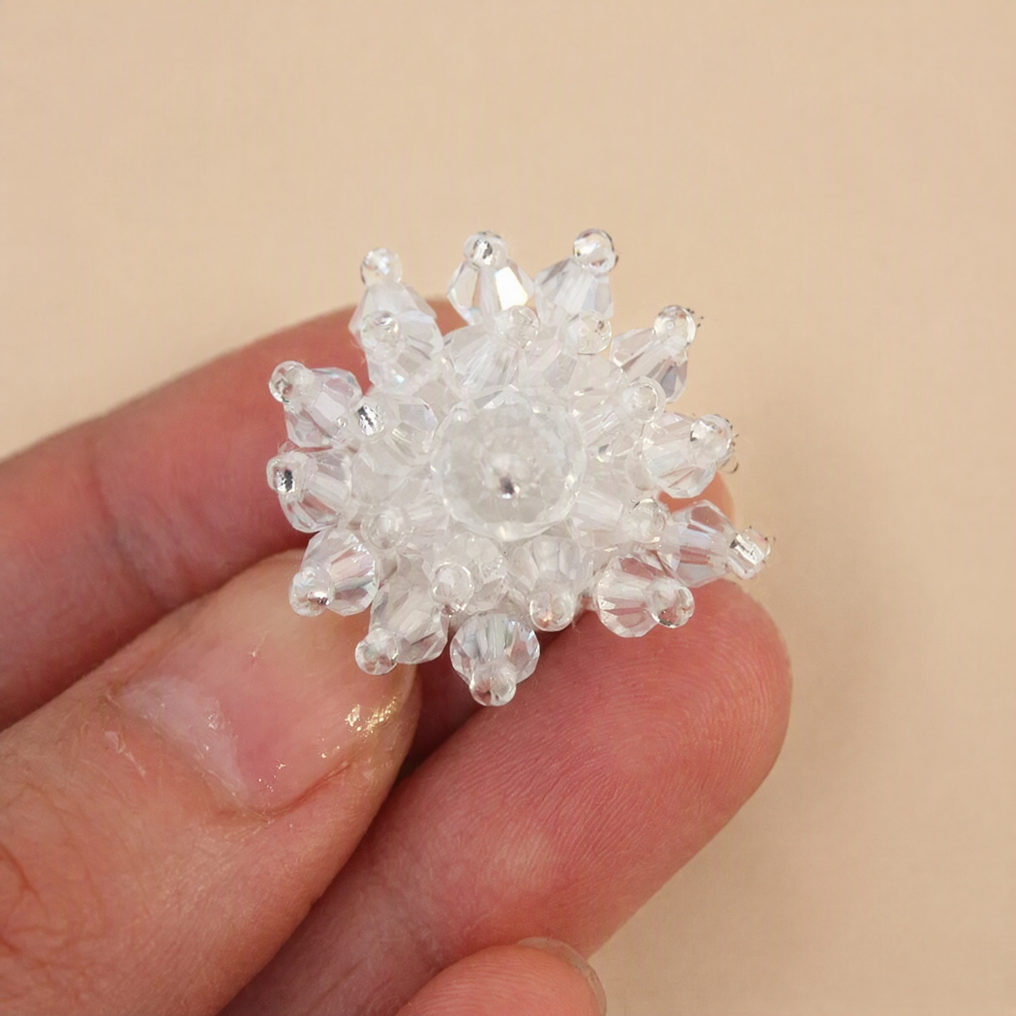 1 Piece 3D Beaded Sequin Flower Applique for Clothing & Accessories BA0088