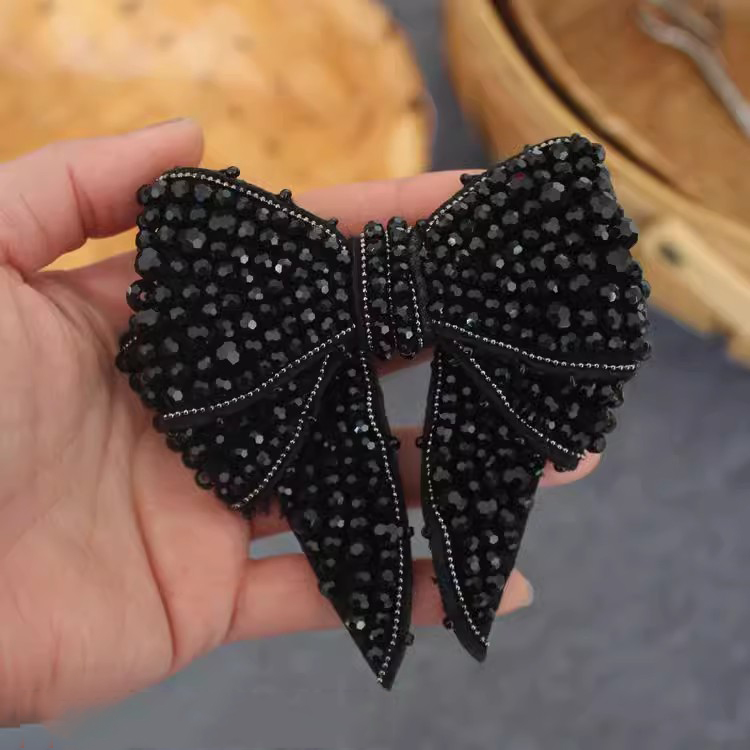 Beaded Bowknot Brooch Accessories BA0043