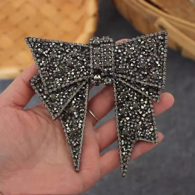 Beaded Bowknot Brooch Accessories BA0043