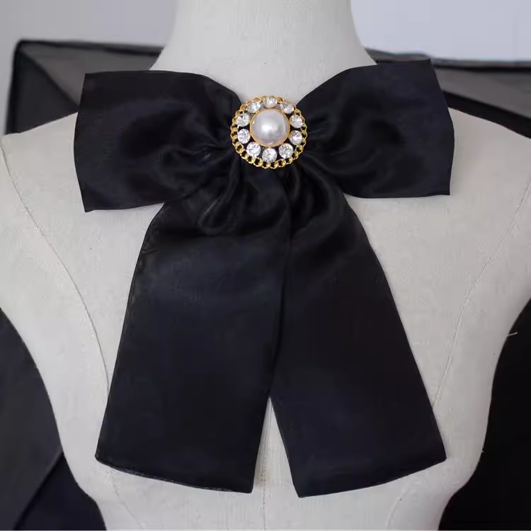 Beaded Collar Bow Tie Brooch BTA0009