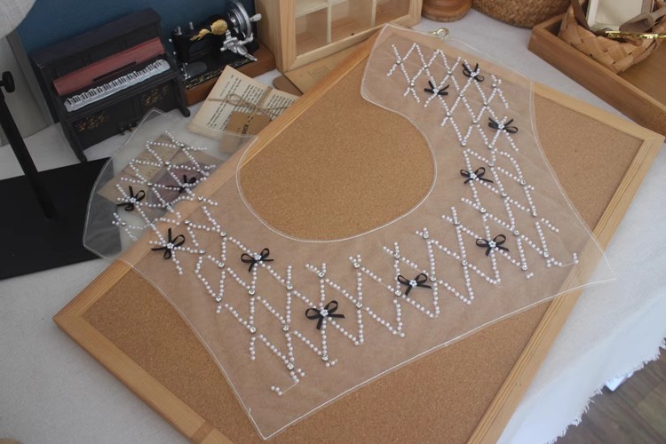 Beaded Tulle Lace Fabrics Dress Collar EF0065-Lace Fabric Shop