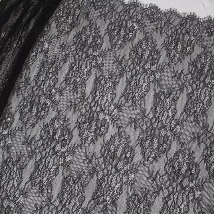 Black Chantilly Lace Fabric Width 150 cm CHL0140