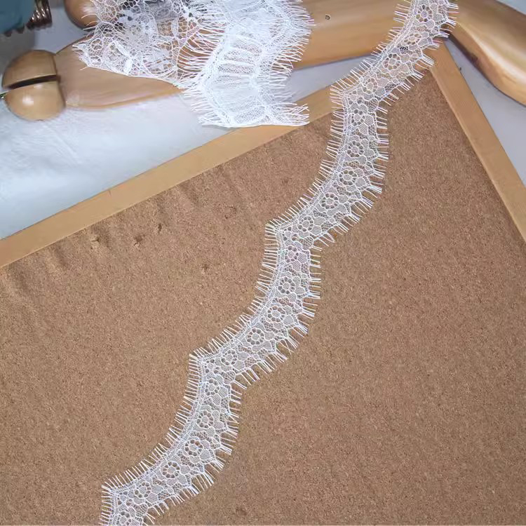 Bridal Trims And Laces Width 4-7 cm LT0444