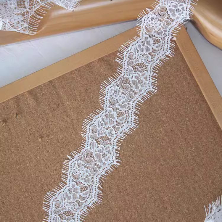 Bridal Trims And Laces Width 4-7 cm LT0444