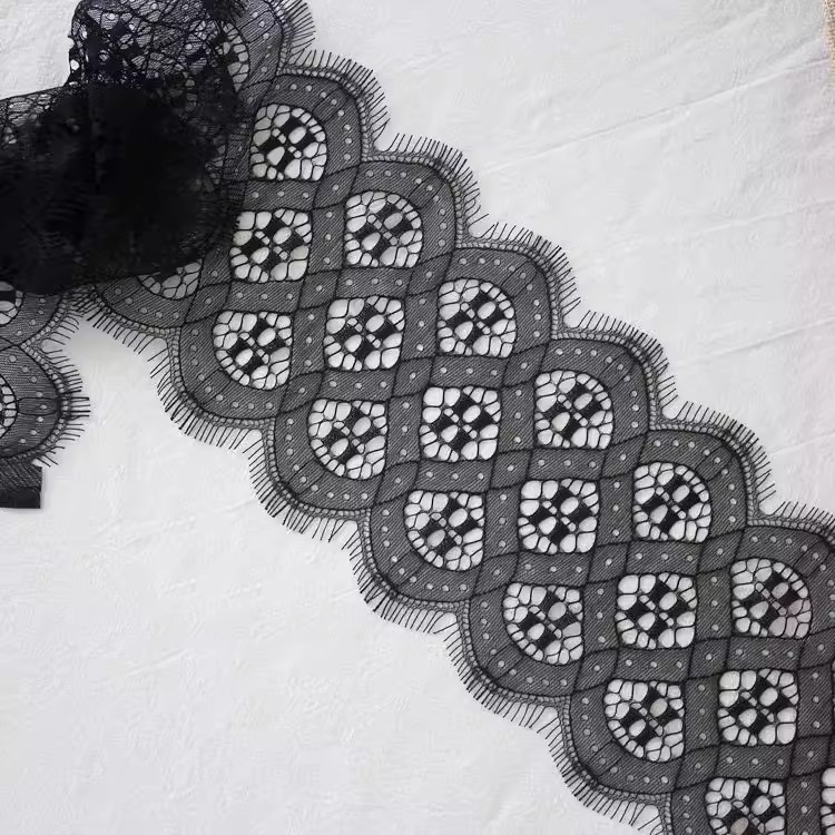 Bridal Veil Lace Trim Width 12-13 cm LT0439