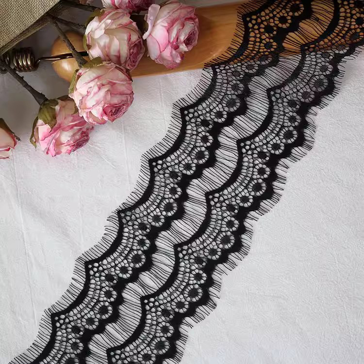 Butterfly Lace Fabric Width 10-14 cm LT0441