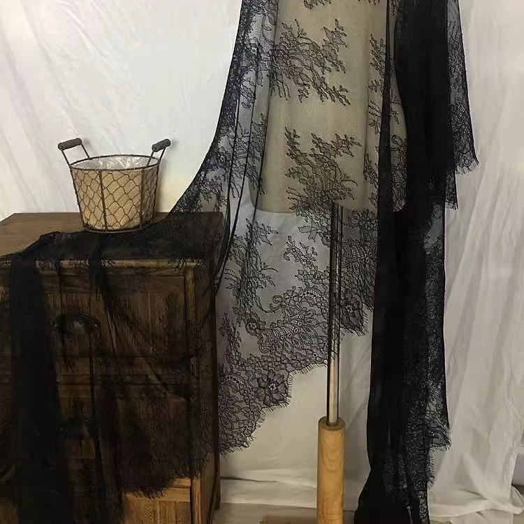 Chantilly Lace Trim Width 62-65 cm CHL0062