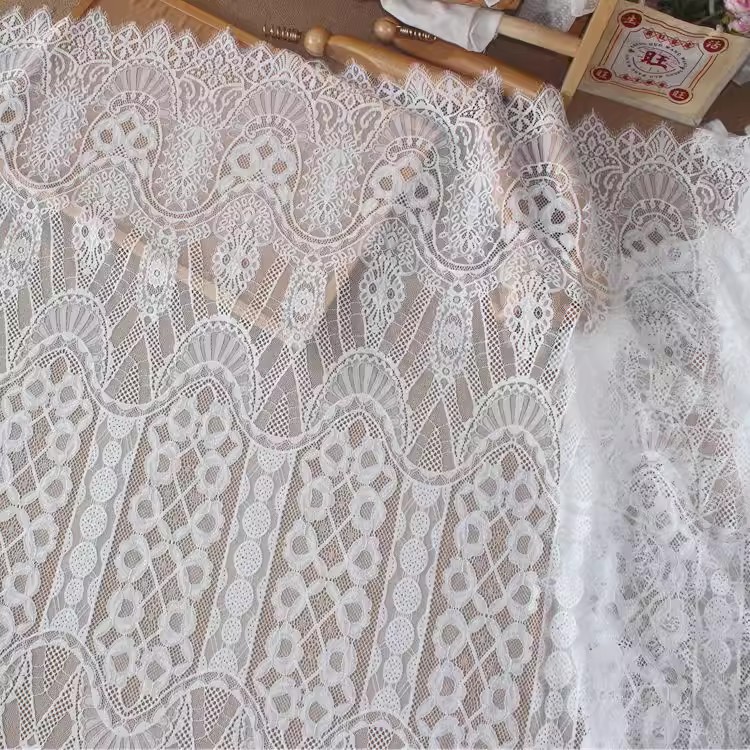 Curtain Lining Fabric Lace Width 150 cm GL0102
