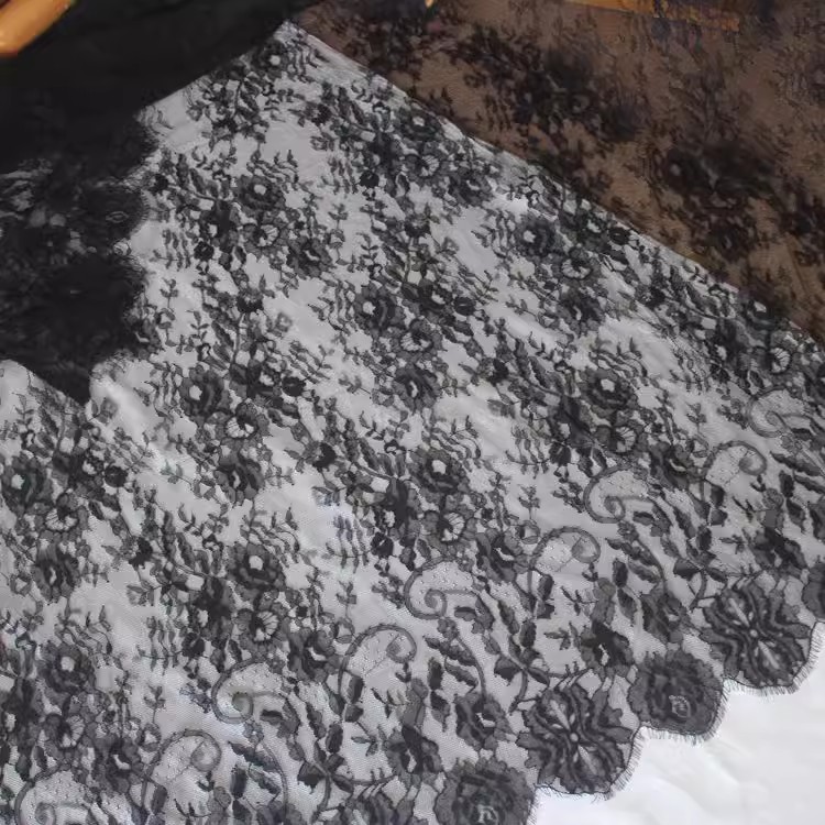 Designer Lace Fabric Width 150 cm CHL0143