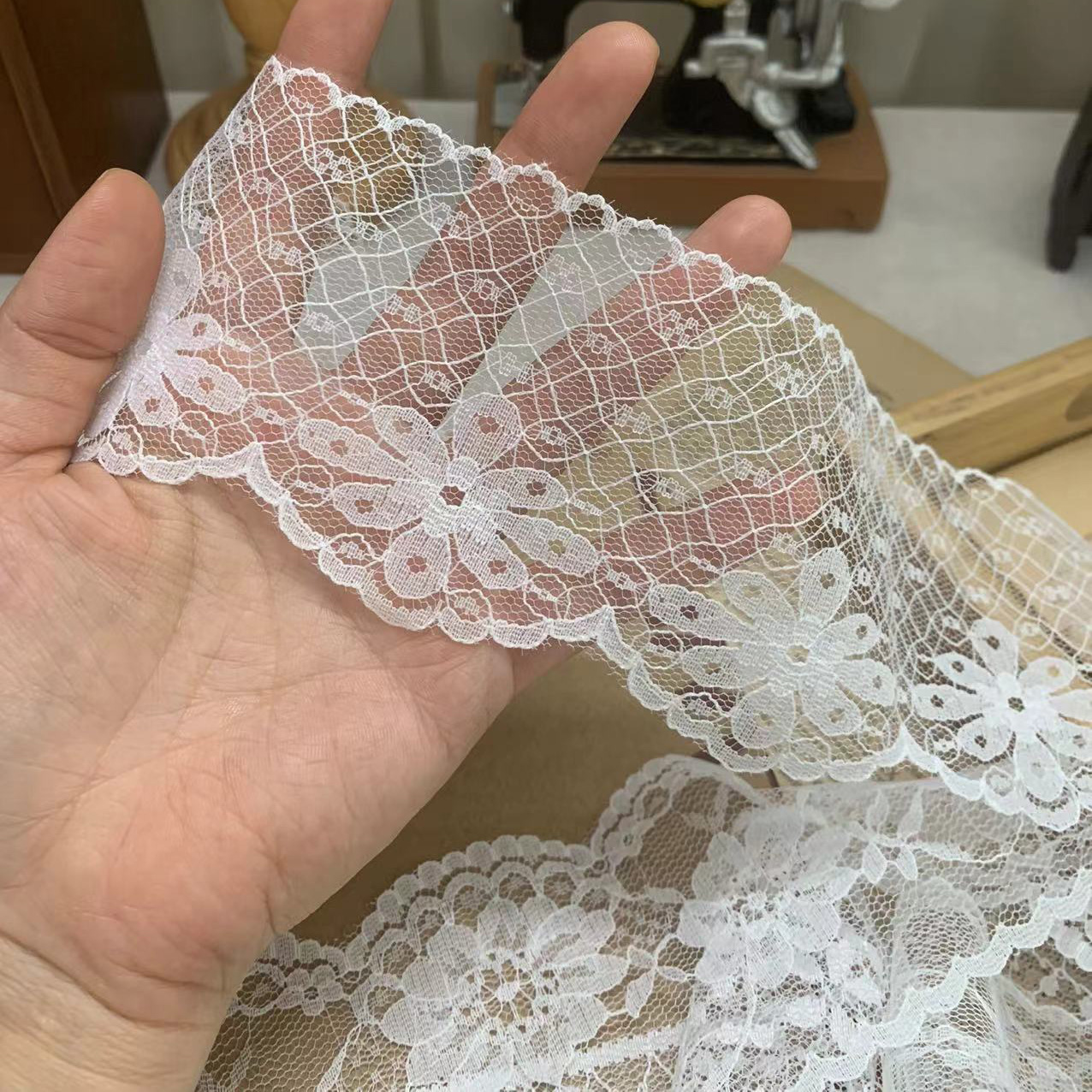 Dress Hem Lace Trim Width 5-11 cm LT0264