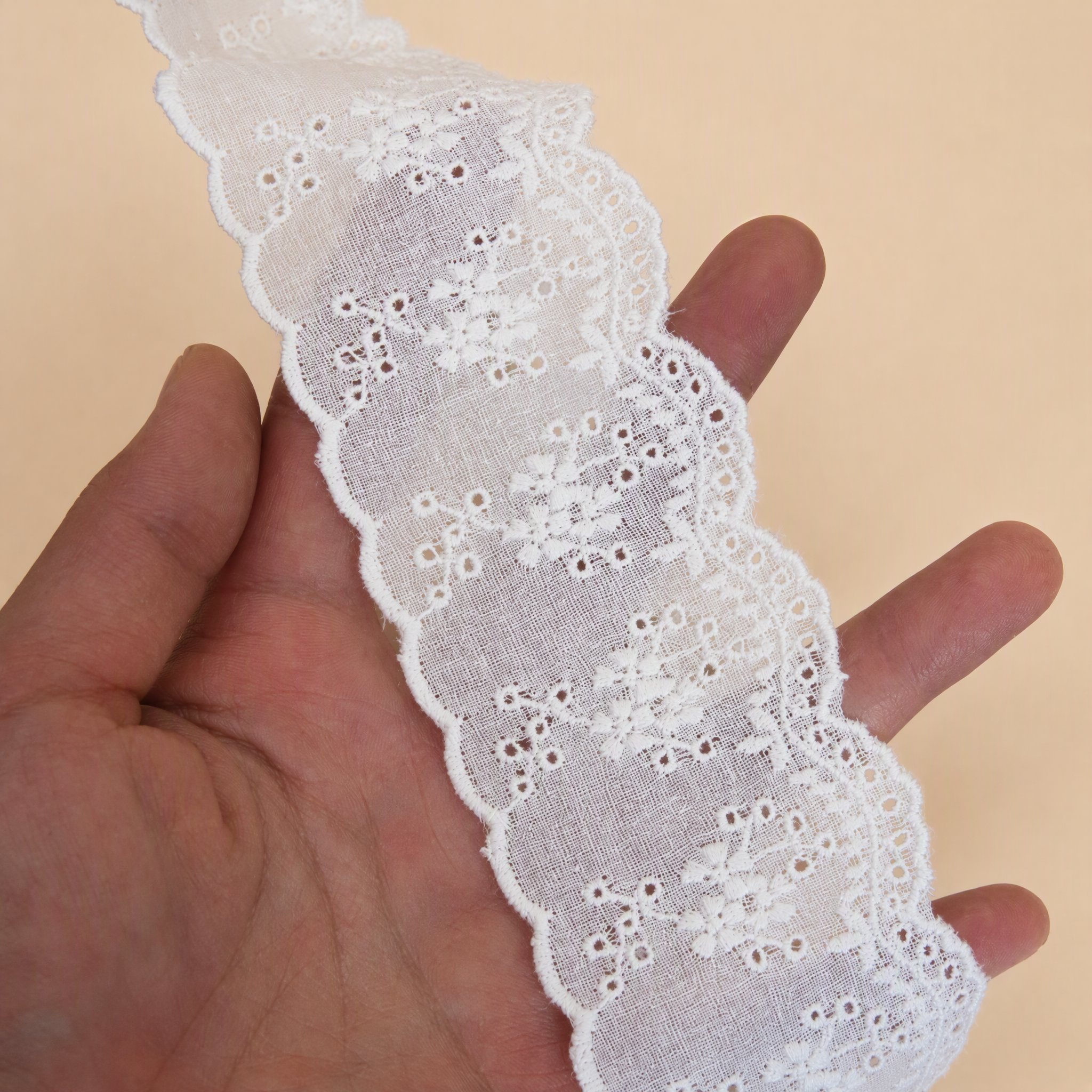 1 Meter Eyelet Lace Trim for Bridal Dress Hems Width 3-5 cm EF0008