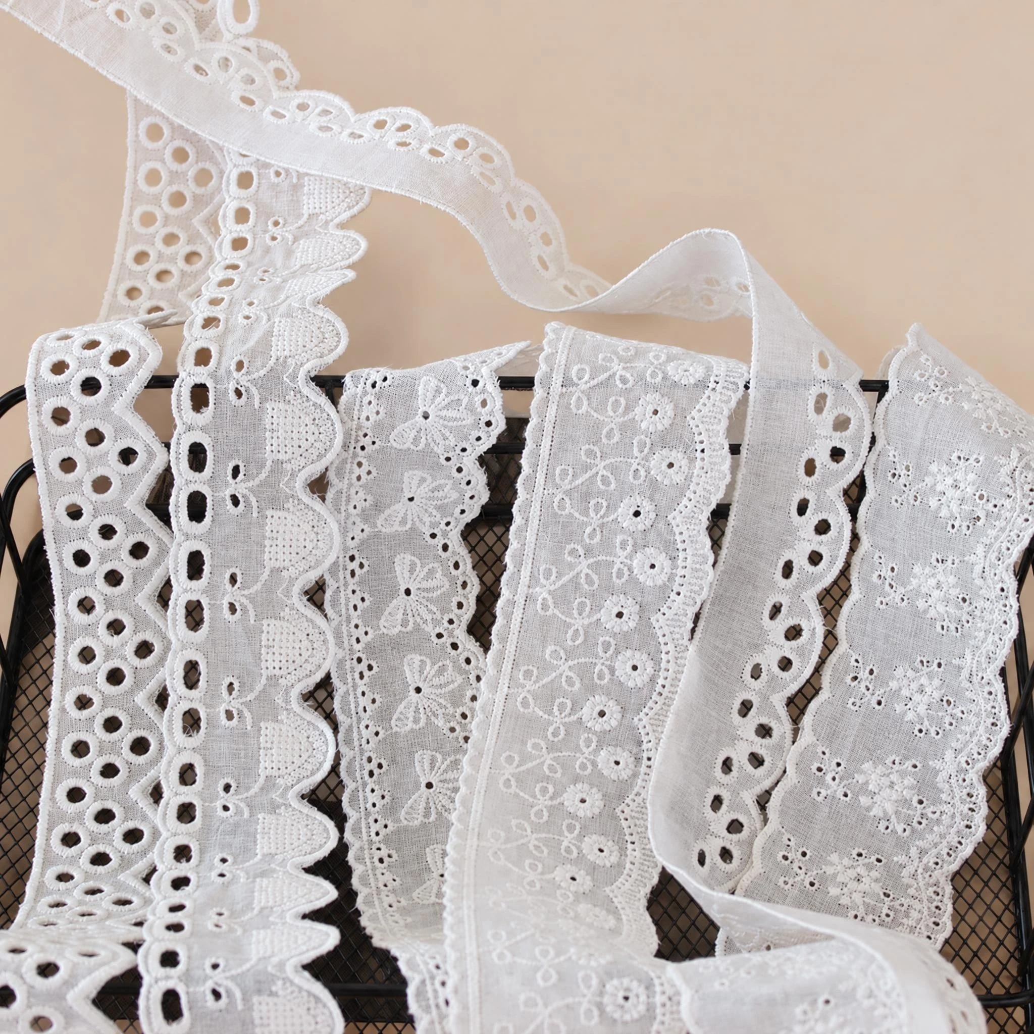 1 Meter Eyelet Lace Trim for Bridal Dress Hems Width 3-5 cm EF0008