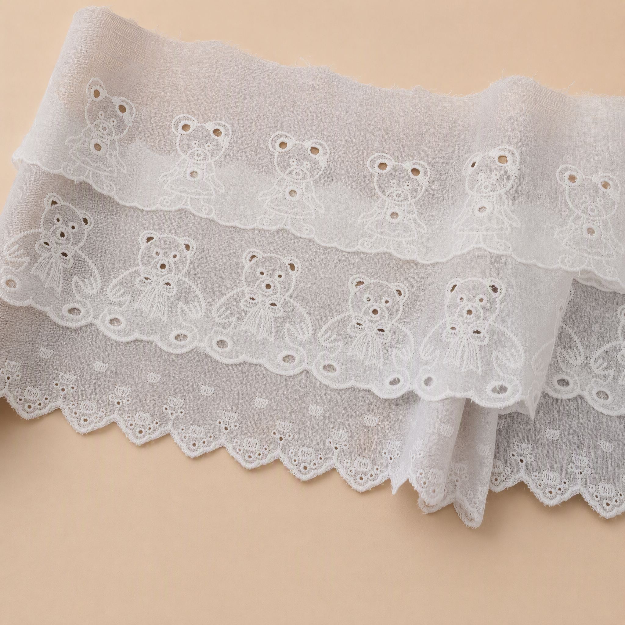 1 Meter Bear Embroidered Eyelet Lace Trim for Children's Clothing Width 5-8 cm EF0024
