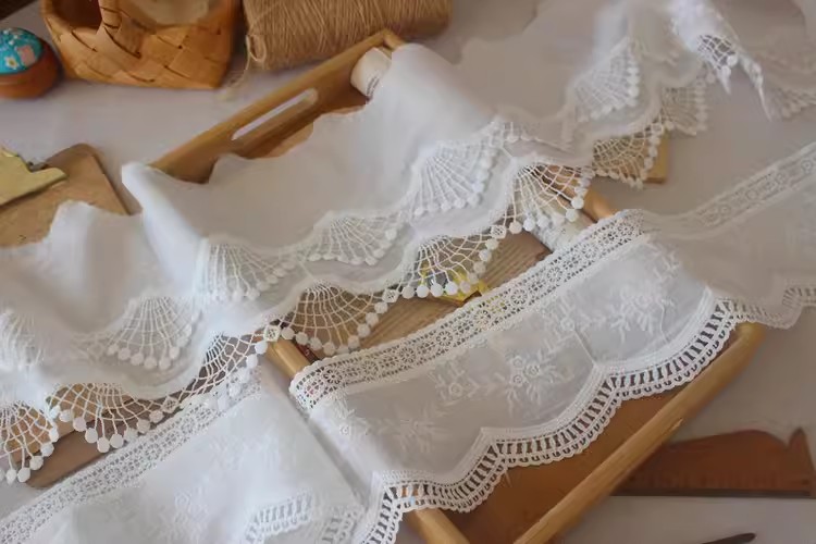 Embroidered Eyelet Fabric Width 11-18 cm EF0115