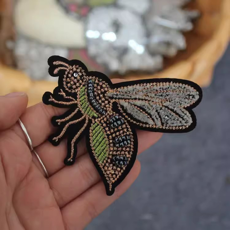 Embroidery Accessories Bead Bees EA0002
