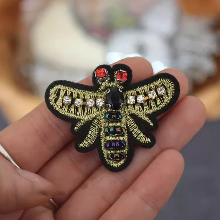 Embroidery Accessories Bead Bees EA0002