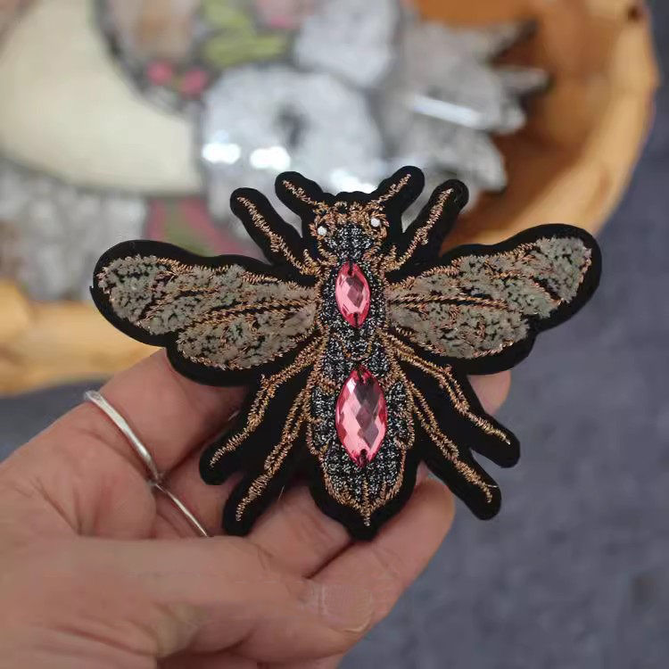 Embroidery Accessories Bead Bees EA0002