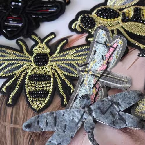 Embroidery Accessories Bead Bees EA0002