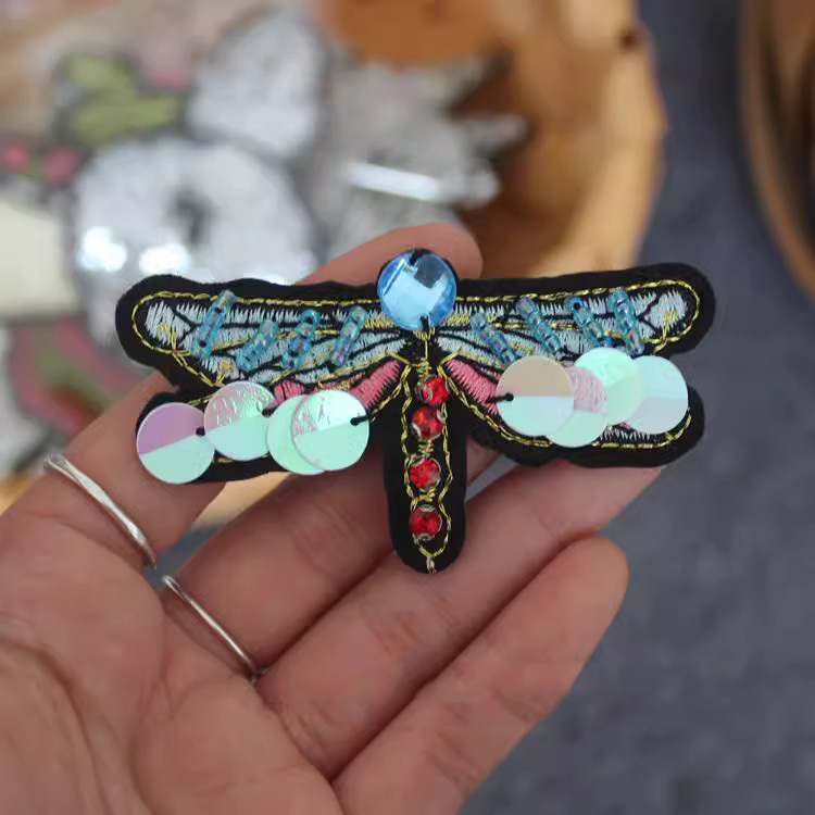 Embroidery Accessories Bead Bees EA0002