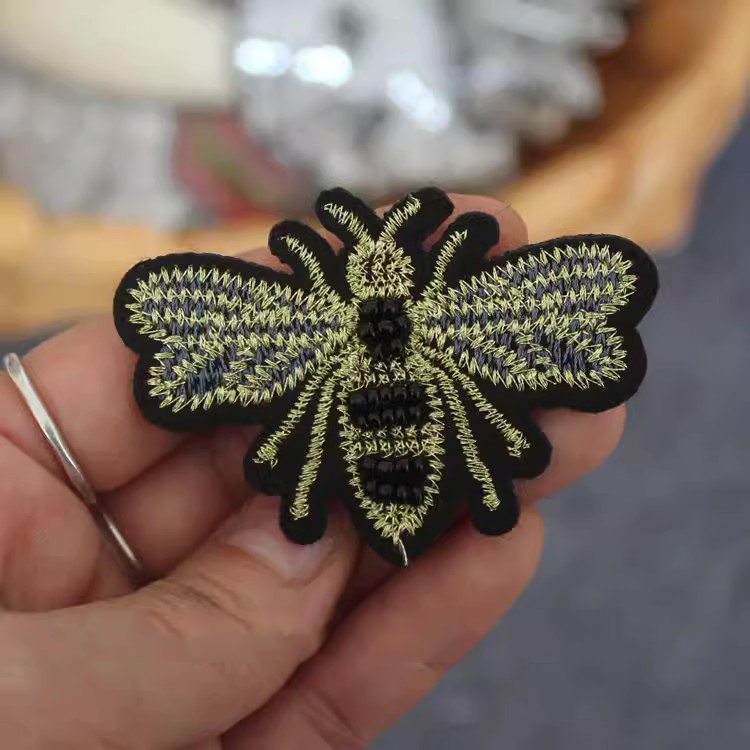 Embroidery Accessories Bead Bees EA0002
