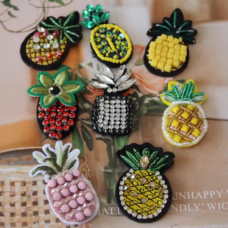 Embroidery Beaded Cloth Patch EA0010