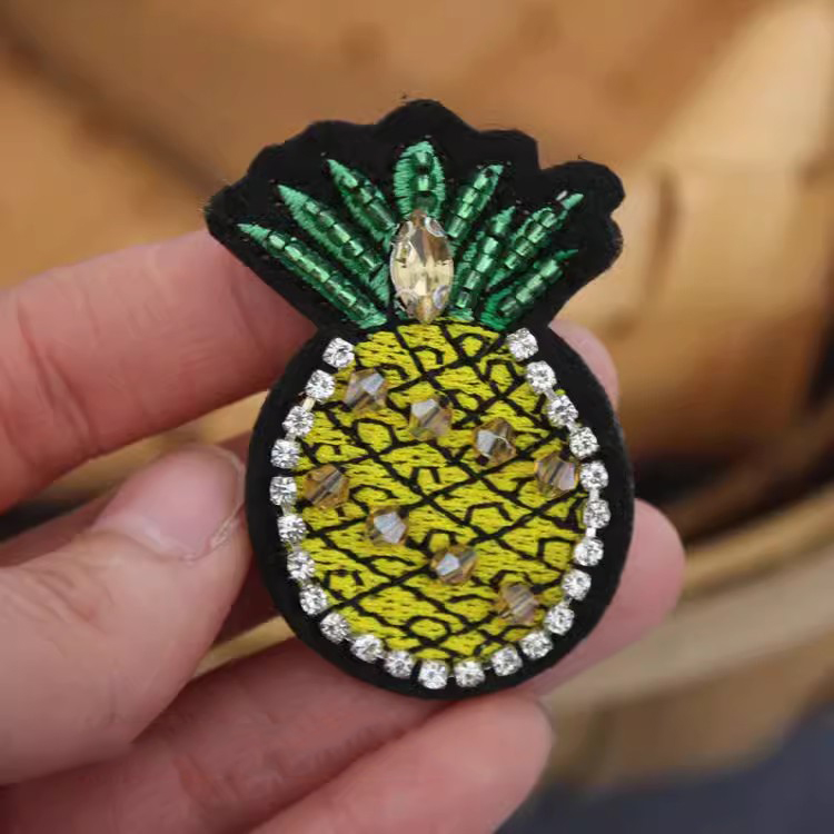 Embroidery Beaded Cloth Patch EA0010