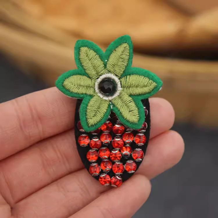 Embroidery Beaded Cloth Patch EA0010