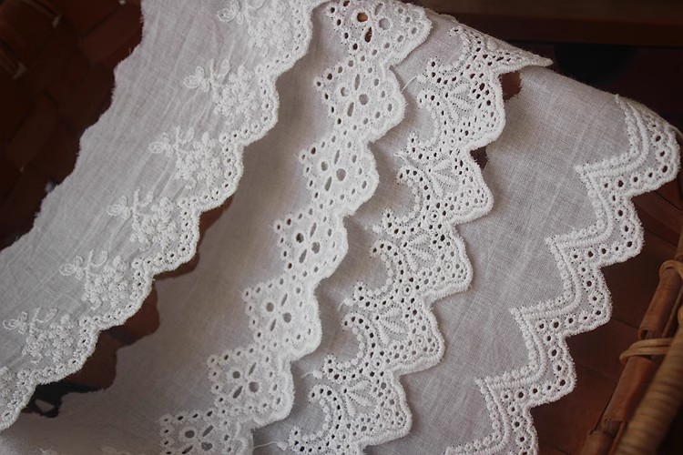Embroidery Cotton Eyelet Lace Width 6 cm EF0055-Lace Fabric Shop