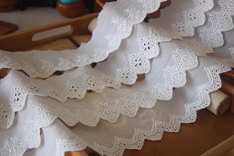Embroidery Cotton Eyelet Lace Width 6 cm EF0055-Lace Fabric Shop