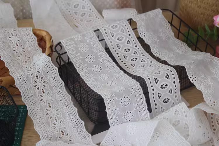 Embroidery Eyelet Trim Width 6-8 cm EF0012-Lace Fabric Shop