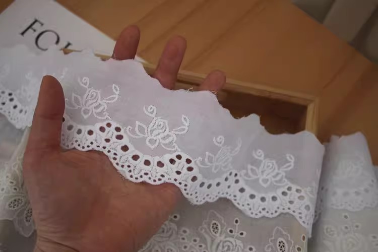 Embroidery Floral Eyelet Lace Width 6-9 cm EF0019-Lace Fabric Shop