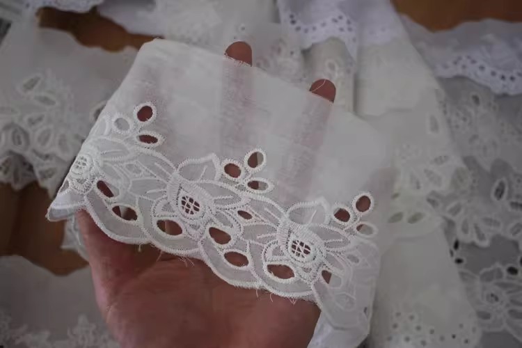 Embroidery Floral Eyelet Lace Width 6-9 cm EF0019-Lace Fabric Shop