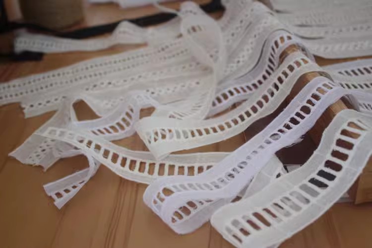 Eyelet Fabrics Trim Width 2-4 cm EF0007-Lace Fabric Shop