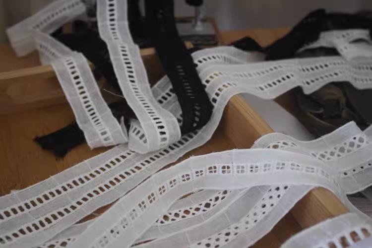 Eyelet Fabrics Trim Width 2-4 cm EF0007-Lace Fabric Shop