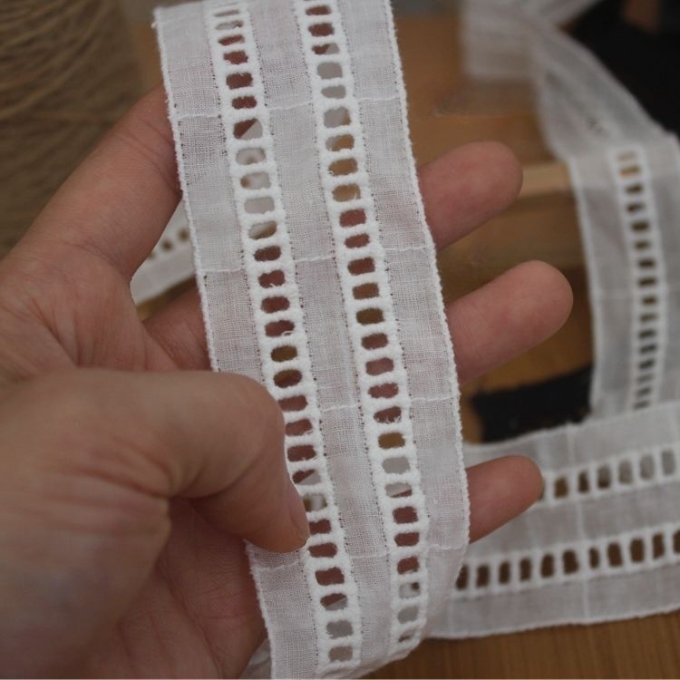 Eyelet Fabrics Trim Width 2-4 cm EF0007-Lace Fabric Shop