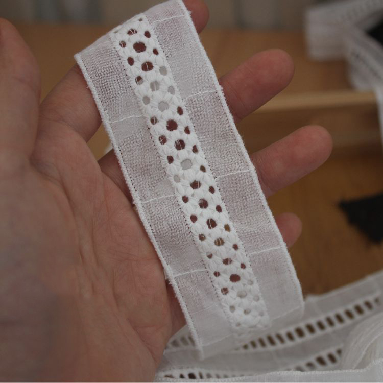 Eyelet Fabrics Trim Width 2-4 cm EF0007-Lace Fabric Shop