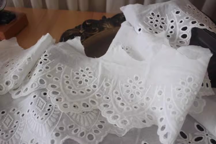Eyelet Lace Trimming Width 12-15 cm EF0025-Lace Fabric Shop