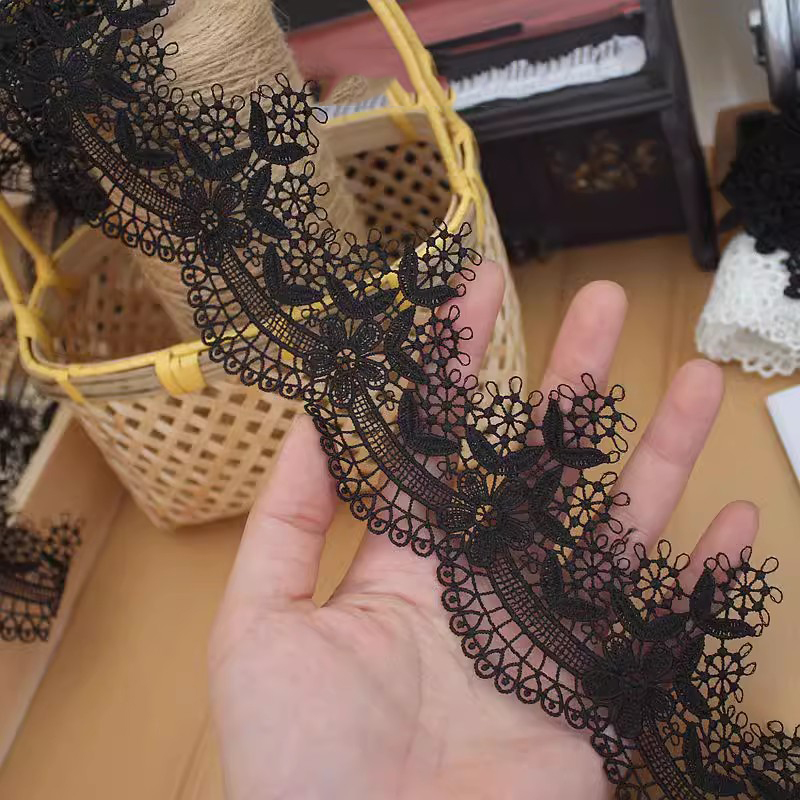 Fabric Edge Trim Lace 1 Yard Width 6 cm LT0477