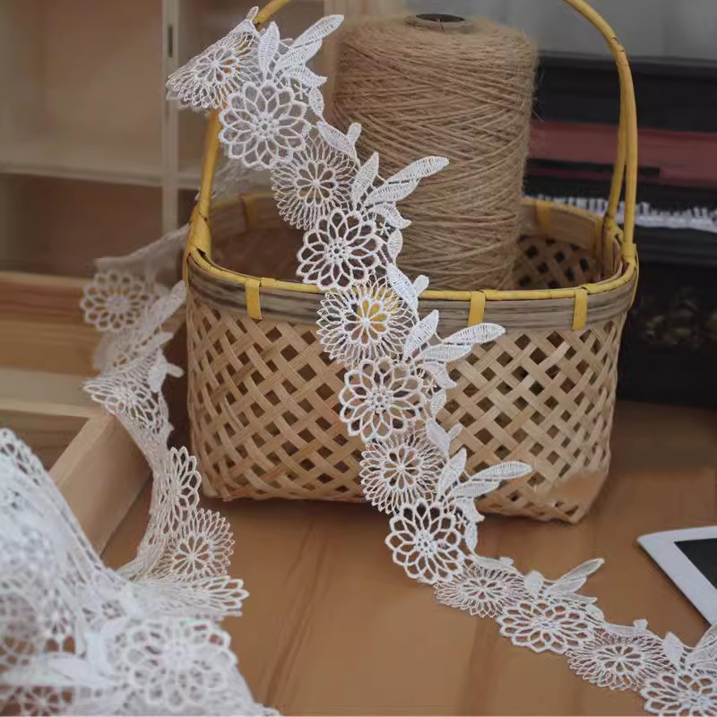 Fabric Edge Trim Lace 1 Yard Width 6 cm LT0477