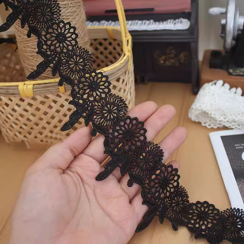 Fabric Edge Trim Lace 1 Yard Width 6 cm LT0477