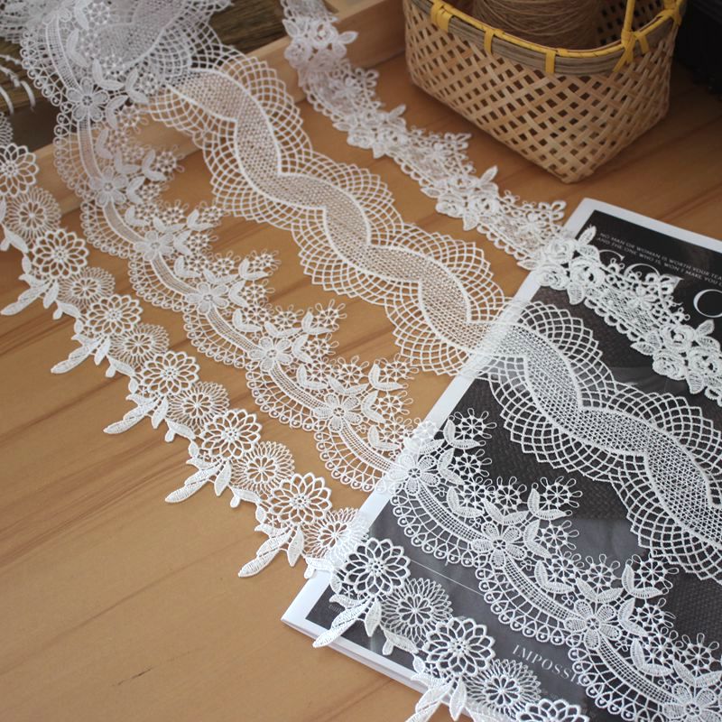 Fabric Edge Trim Lace 1 Yard Width 6 cm LT0477