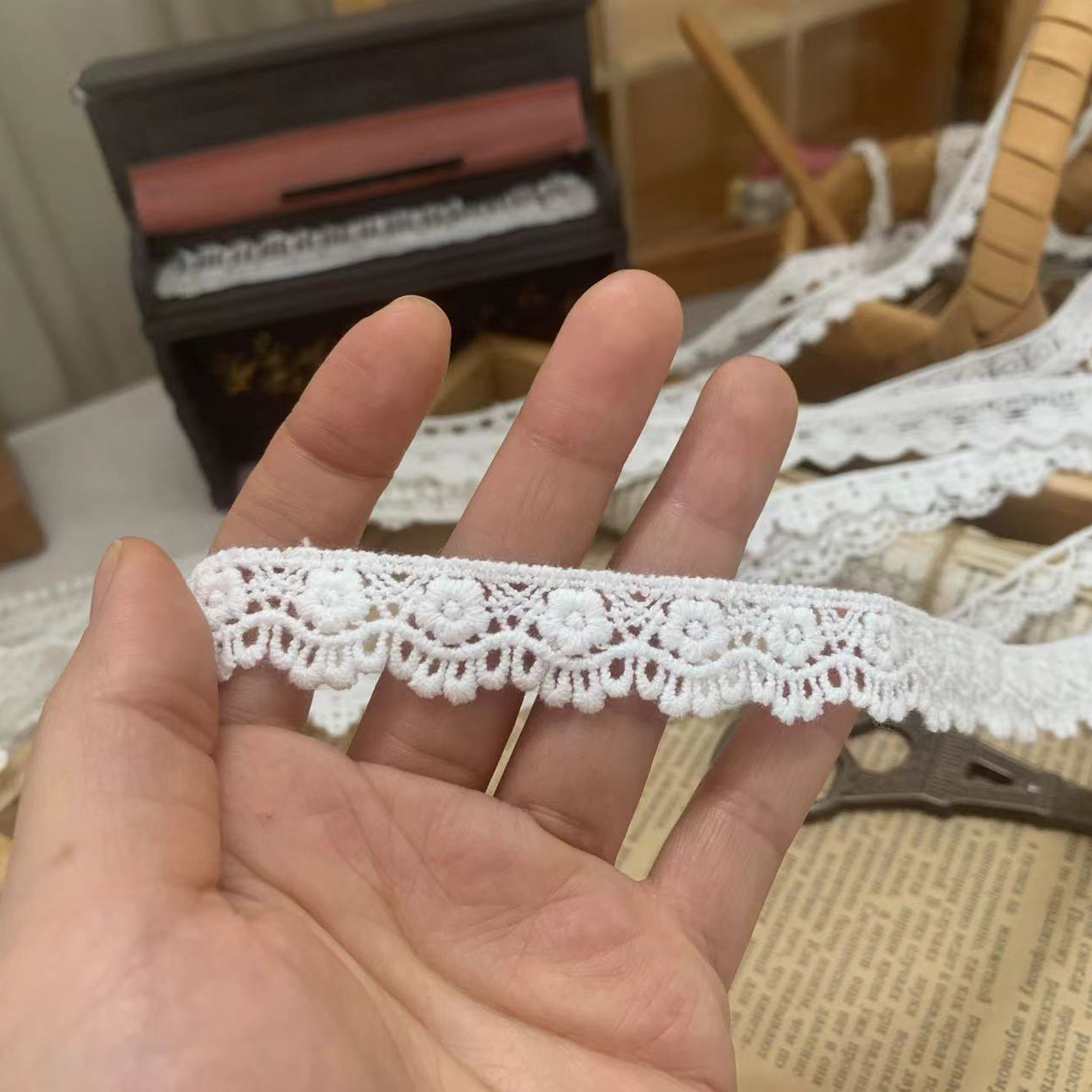 Floral Guipure Decorative Lace Trim Ribbon for Sewing & DIY Crafts Width 1-2 cm LT0027 - Lace Fabric Shop