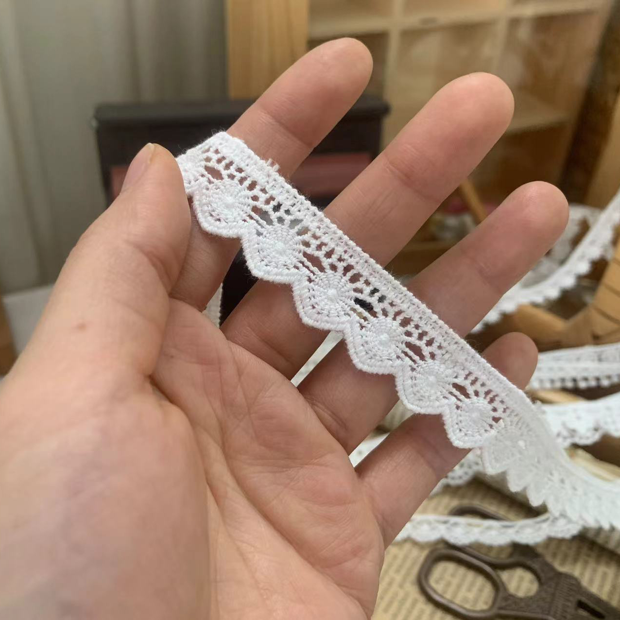 Floral Guipure Decorative Lace Trim Ribbon for Sewing & DIY Crafts Width 1-2 cm LT0027 - Lace Fabric Shop