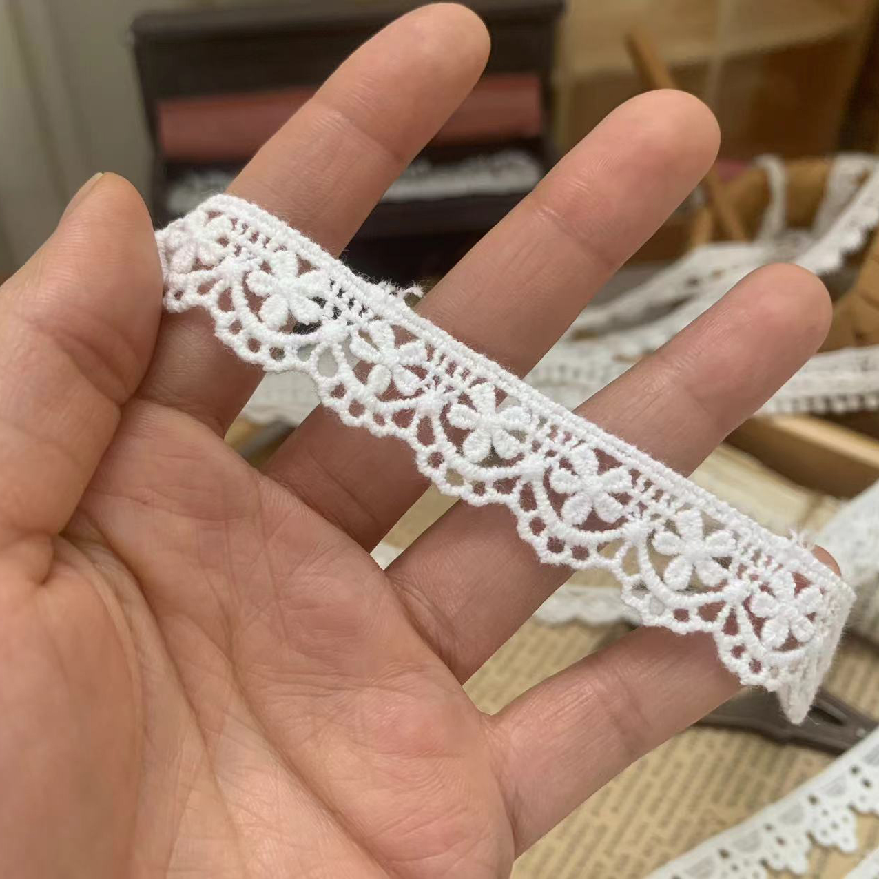 Floral Guipure Decorative Lace Trim Ribbon for Sewing & DIY Crafts Width 1-2 cm LT0027 - Lace Fabric Shop