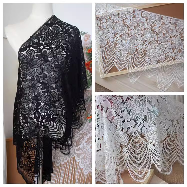 Floral Trim Lace Width 46-48 cm LT0447