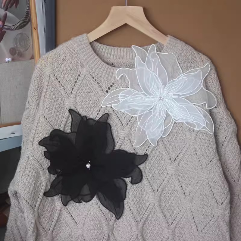 Flower Embroidery Patches With Beads EA0031